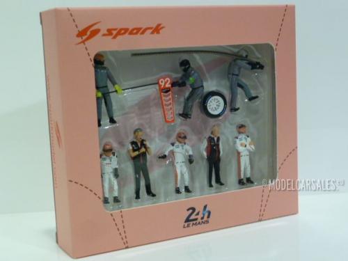Diorama Figurines 24h Le Mans Porsche pitcrew