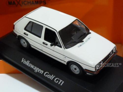 Volkswagen Golf GTi 4-door
