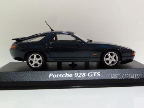 Porsche 928 GTS