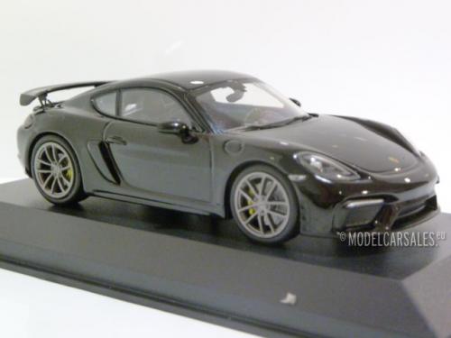 Porsche 718 Cayman GT4 (982)