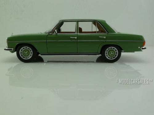 Mercedes-benz 200 (w114/115) Strich8