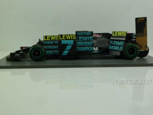 Mercedes-benz F1 W11 EQ Performance Team AMG Petronas