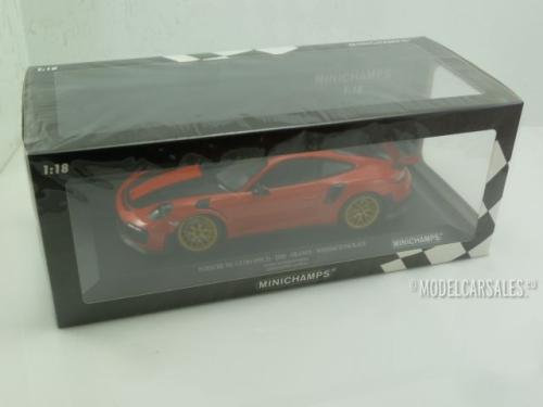 Porsche 911 (991.2) GT2 RS Weissach Package
