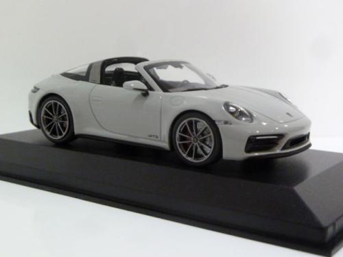 Porsche 911 (992) Targ 4 GTS