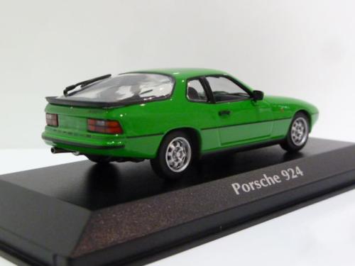 Porsche 924