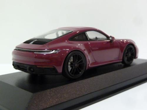 Porsche 911 (992) Carrera 4 GTS Porsche 911 (992) Carrera 4 GTS