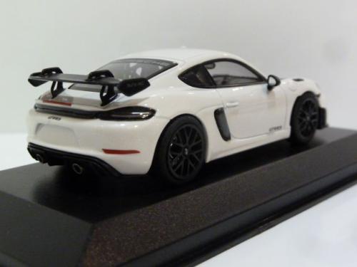 Porsche 718 (982) Cayman GT4 RS Porsche 718 (982) Cayman GT4 RS