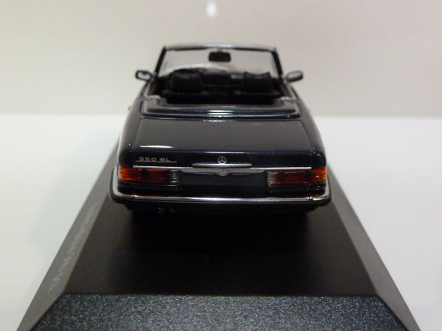 Amazon | ☆1/43 MINICHAMPS Mercedes-Benz SL500 青 | ミニカー